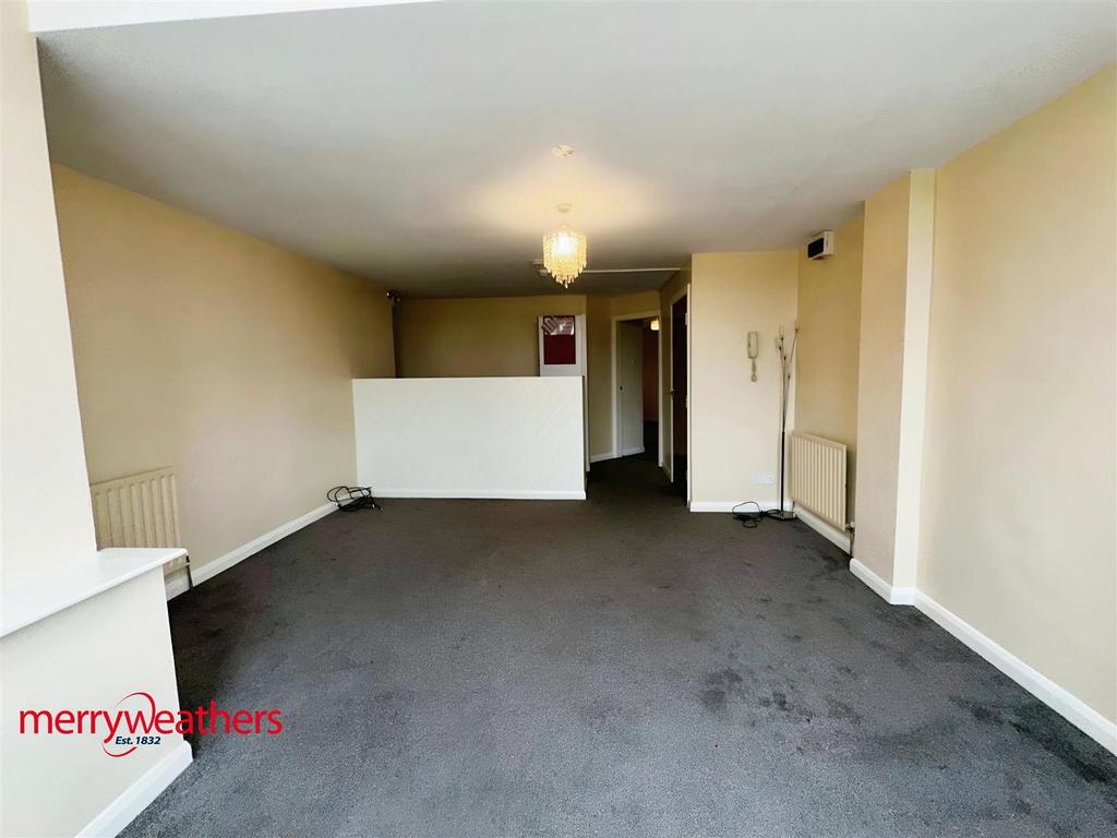 Lounge/Kitchen