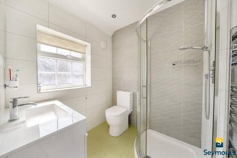 47 Coltsfoot Drive, Guildford, GU1 1YG