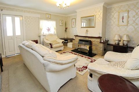 2 bedroom cottage for sale, Rooley Lane, Bradford BD4
