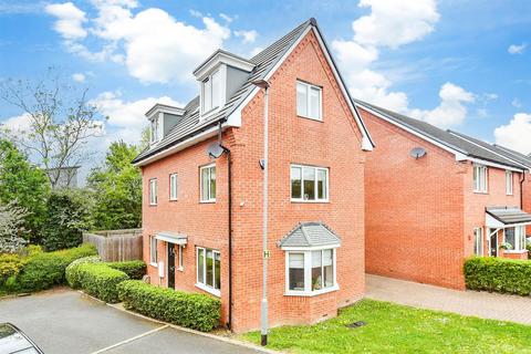 4 bedroom detached house for sale, Radwinter Close, Wickford, Essex