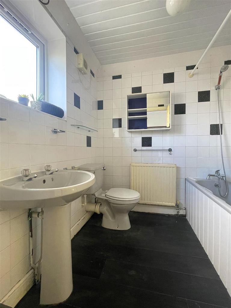1-bed-student-flat-cottage-grove-portsmouth (9).JP