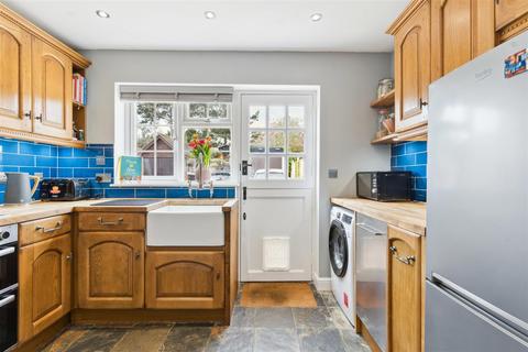 9 Woburn Road, Heath And Reach, Leighton Buzzard, LU7 0AP