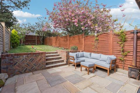 9 Woburn Road, Heath And Reach, Leighton Buzzard, LU7 0AP