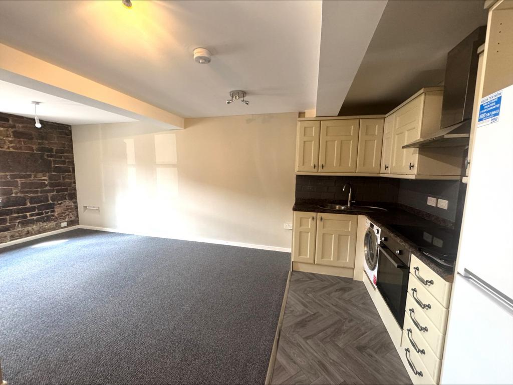 Kitchen / Living area