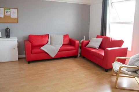 2 bedroom flat for sale, 45 Cottage Grove, Southsea