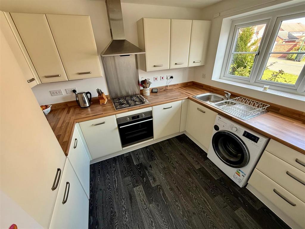 NW2 Kitchen.jpg