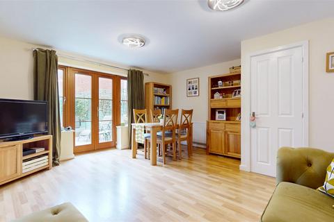 3 bedroom townhouse for sale, Poppy Avenue, Broughton, Milton Keynes