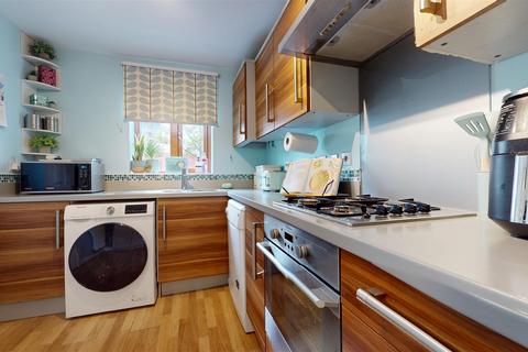3 bedroom townhouse for sale, Poppy Avenue, Broughton, Milton Keynes