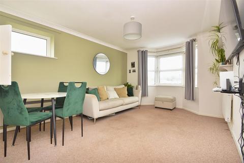 2 bedroom ground floor flat for sale, CENTRAL RYDE