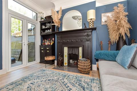 4 bedroom terraced house for sale, Connaught Road, Margate, Kent