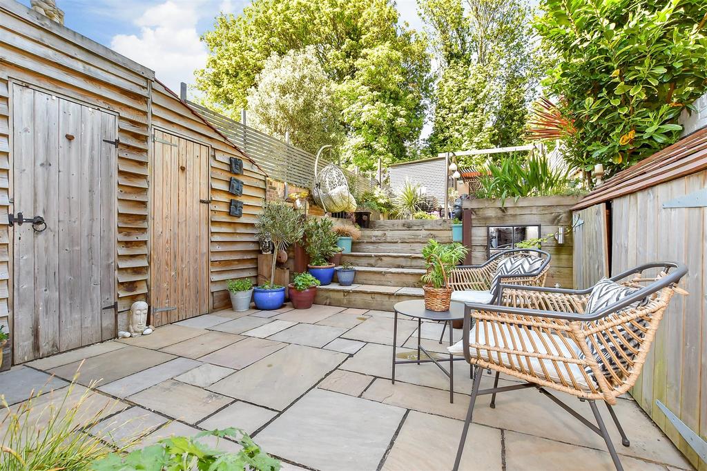 Patio / Decking
