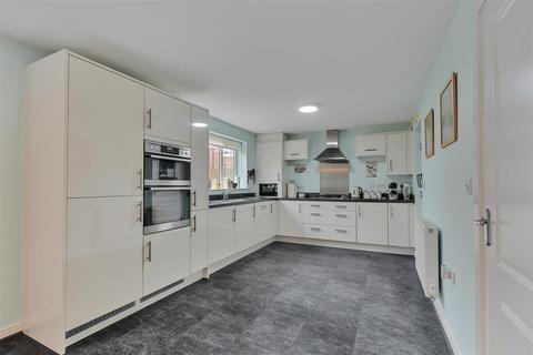 4 bedroom house for sale, Battle Close, Boroughbridge, York