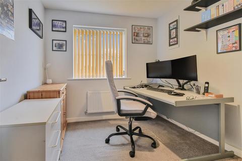 15 Battle Close, Boroughbridge, York, YO51 9GN