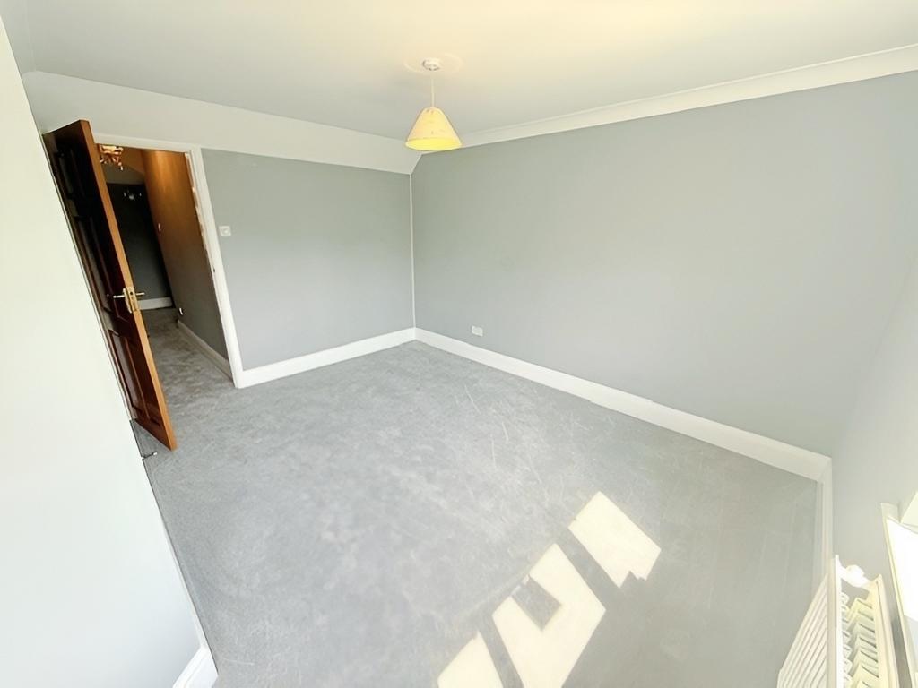 Pbox-bedroom-268429.jpg