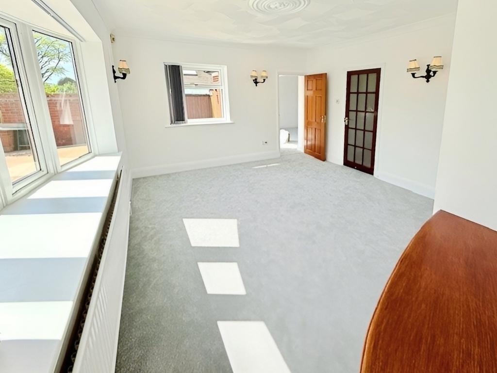 Pbox-bedroom-268429.jpg