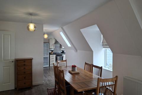 2 bedroom flat to rent, Priestgate Court, Priestgate, Peterborough, Cambridgeshire. PE1 1JA