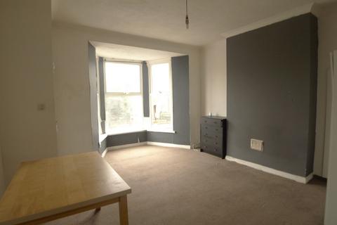1 bedroom flat to rent, Eastfield Road, Peterborough, Cambridgeshire. PE1 4AX