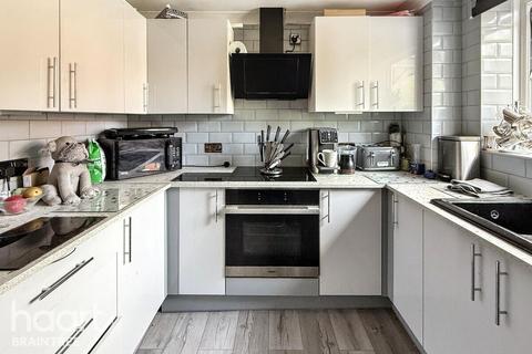2 bedroom terraced house for sale, Keeble Way, Braintree