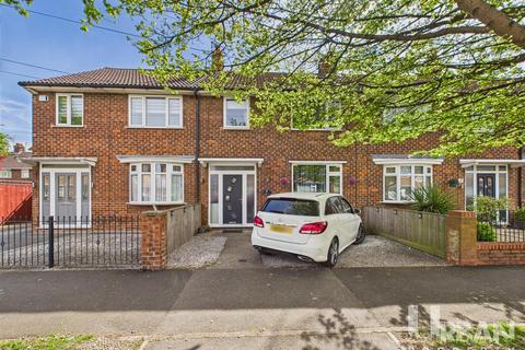 3 bedroom house for sale, Corona Drive, Hull