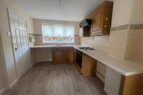 2 bedroom end of terrace house to rent, St Pauls Mews, Rugeley WS15 2WE