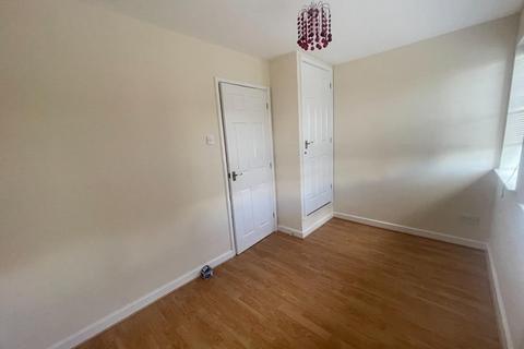 2 bedroom end of terrace house to rent, St Pauls Mews, Rugeley WS15 2WE