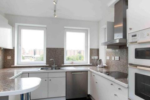3 bedroom apartment to rent, Abbey Road, London NW8