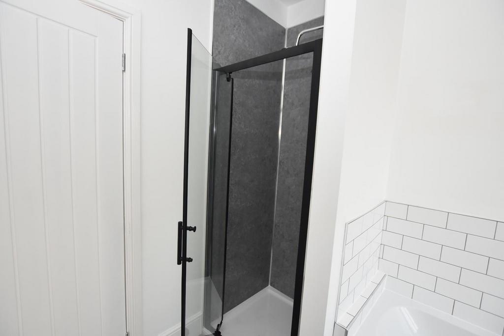 Shower.jpg