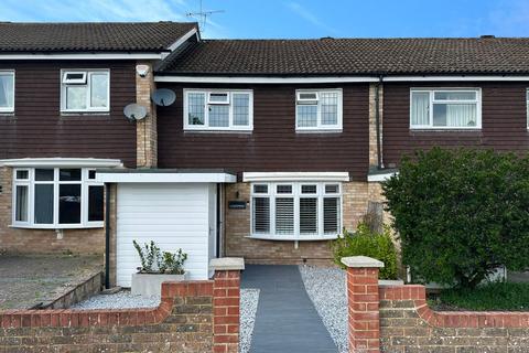 27 Clearsprings, Lightwater, GU18 5YL