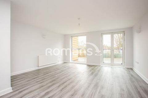 2 bedroom flat to rent, The Origin Apartments, Bracknell, RG42