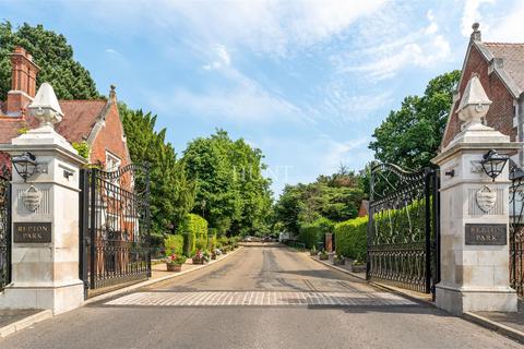 2 bedroom apartment to rent, Repton Park, Woodford Green, Essex IG8