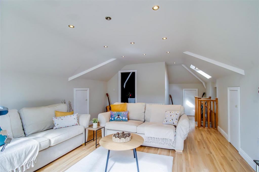 First floor lounge