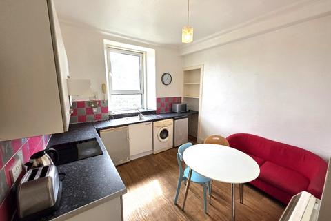 2 bedroom flat to rent, Urquhart Road, City Centre, Aberdeen, AB24