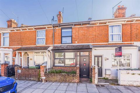 2 bedroom house for sale, Lynn Road, Portsmouth PO2