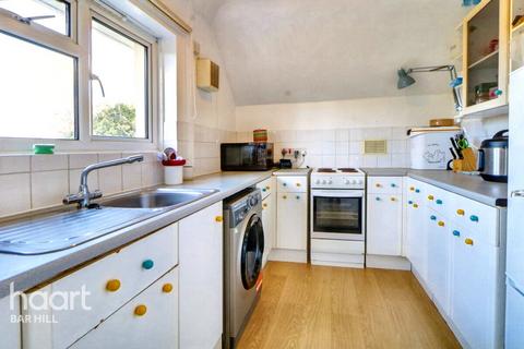 3a Barton Road, Comberton, Cambridge, CB23 7BP