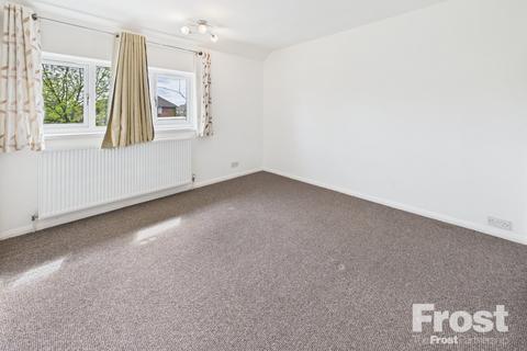 4 Hampden Road, Slough, SL3 8SD