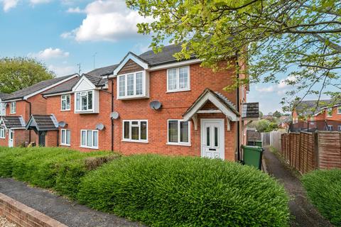 2 bedroom maisonette for sale, Chilham Close, Frimley, Camberley, Surrey, GU16