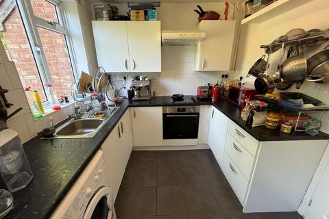 undefined, Northfields, Dunstable LU5