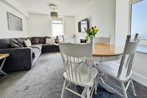 2 bedroom apartment for sale, Cliff Apartments, Trearddur Bay, LL65