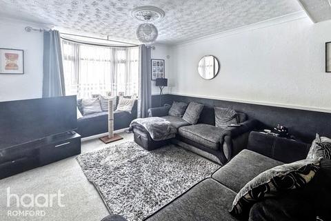 63 Weald Way, Romford, RM7 9PH