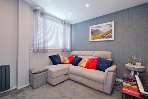 1 bedroom apartment for sale, Calder Street, Blantyre