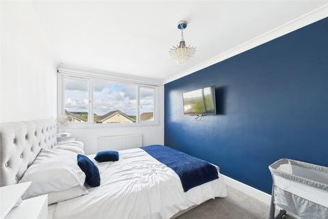 4 bedroom semi-detached house for sale, Hawkstone Close, Guisborough