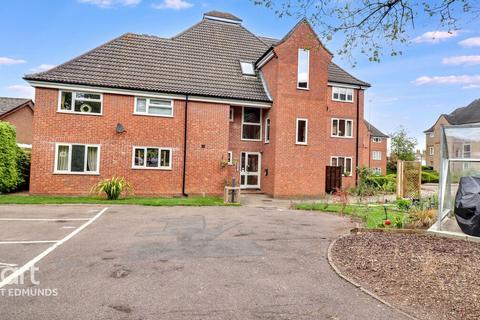 2 bedroom flat for sale, Trinity Mews, Bury St Edmunds