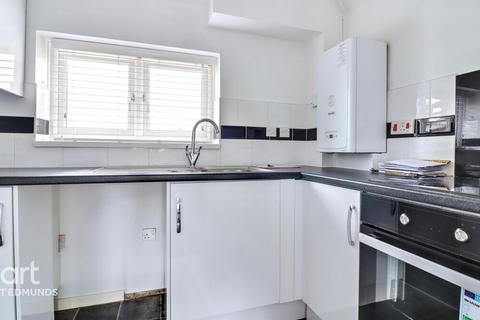 2 bedroom flat for sale, Trinity Mews, Bury St Edmunds