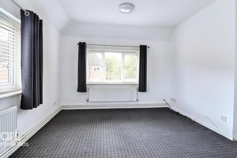 2 bedroom flat for sale, Trinity Mews, Bury St Edmunds
