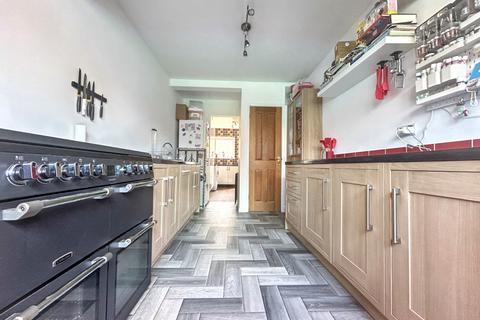 undefined, Keels, Cricklade, SN6