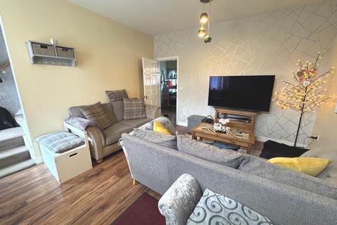 3 Angle Street, Leek, ST13 8AL