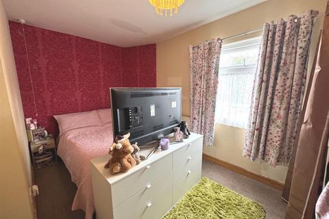 3 Angle Street, Leek, ST13 8AL