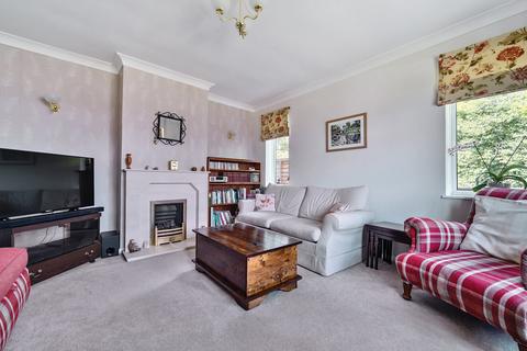 44 Binscombe Lane, Farncombe, Godalming, GU7 3PP