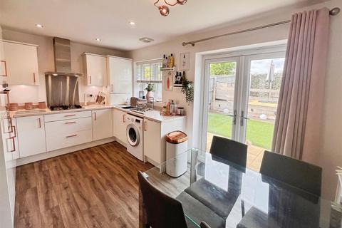 3 bedroom terraced house for sale, Patina Way, Swadlincote DE11