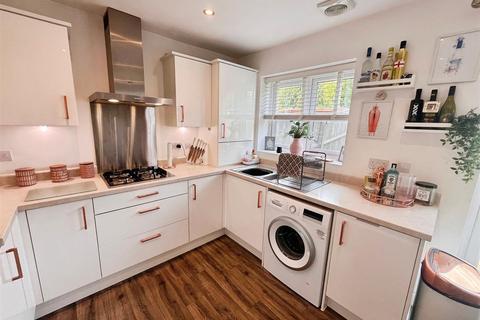 3 bedroom terraced house for sale, Patina Way, Swadlincote DE11